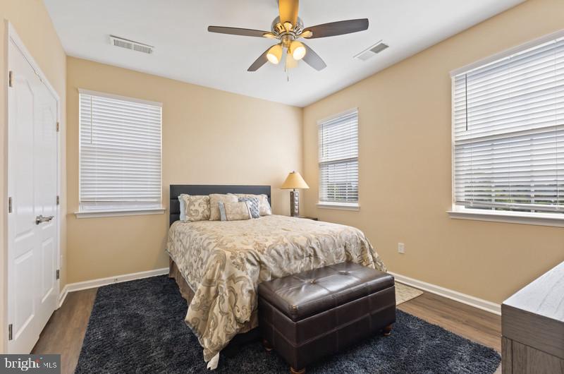 14107 Owings Ave Property Photo 23