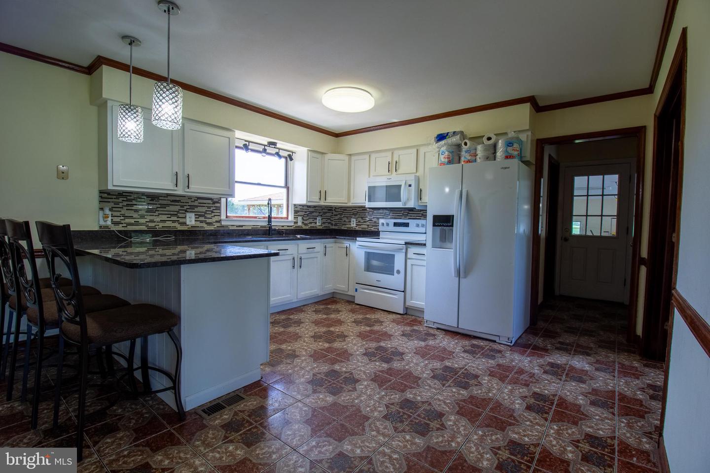 17439 Mill Branch Pl Property Photo 6