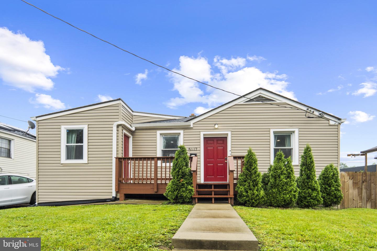 5117 DUEL PL Property Photo 1