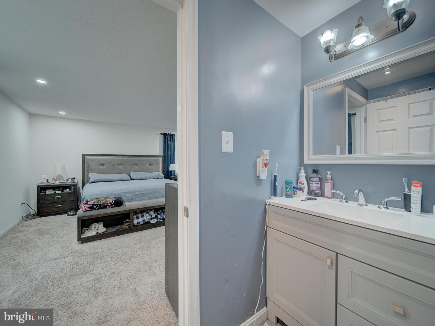 8610 Monmouth Dr Property Photo 46