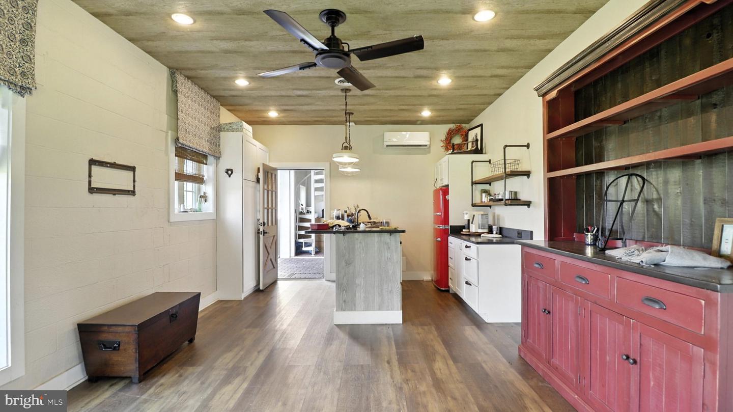 11305 Riverview Rd Property Photo 10