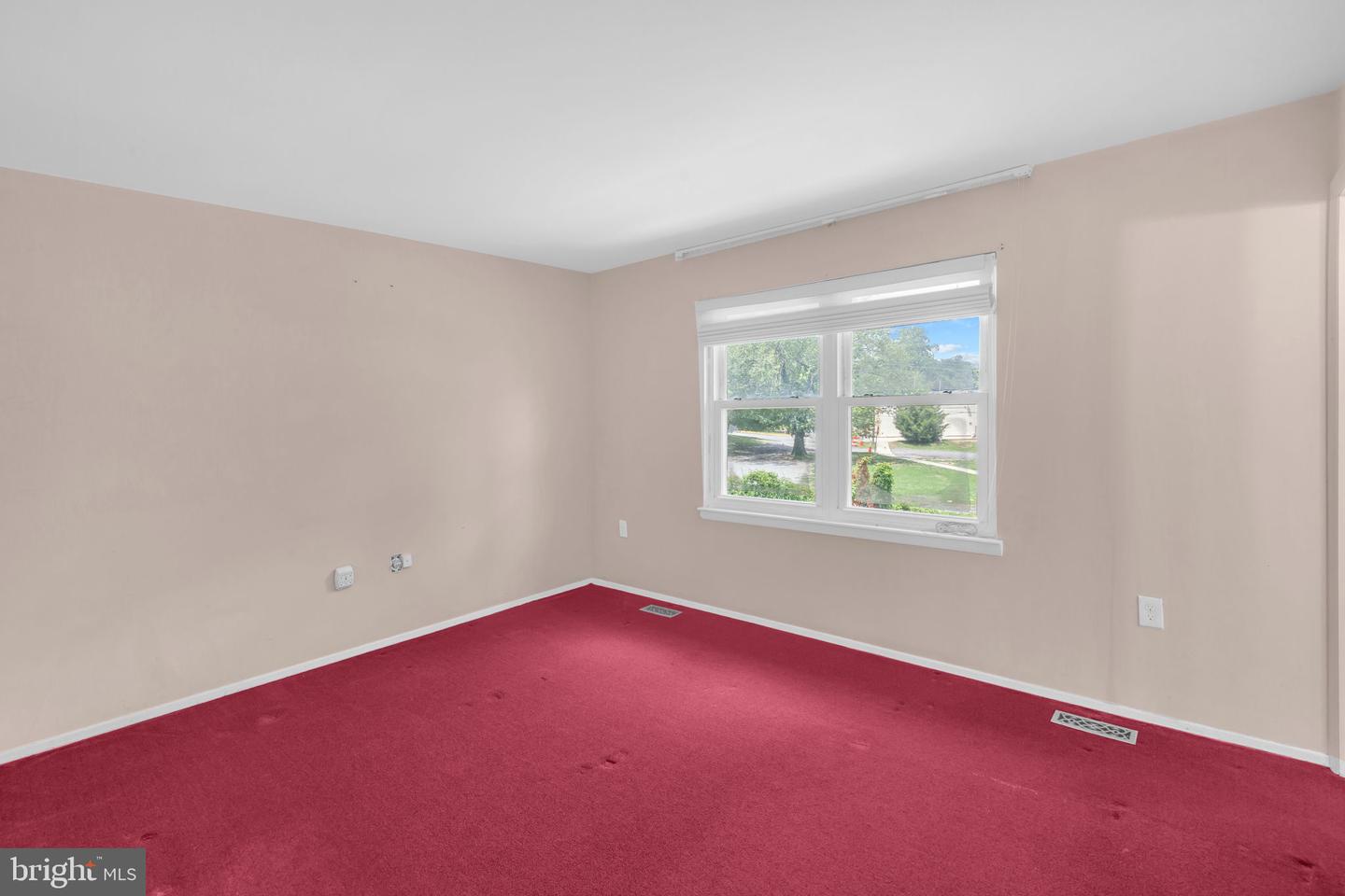 1700 Anna Ct Property Photo 9