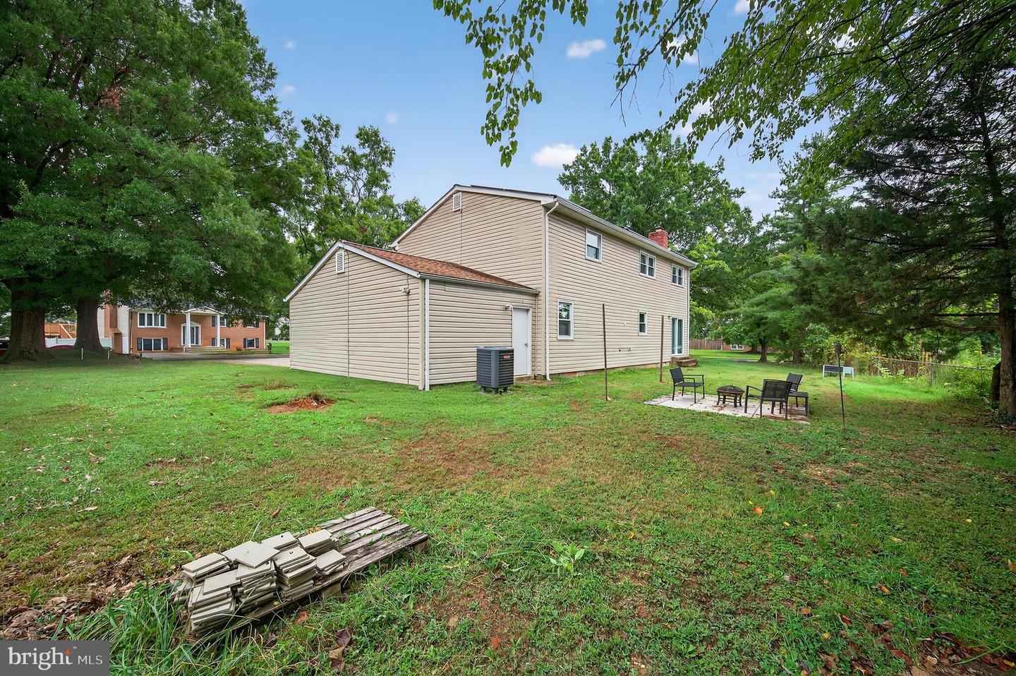 9015 Longbow Rd Property Photo 38