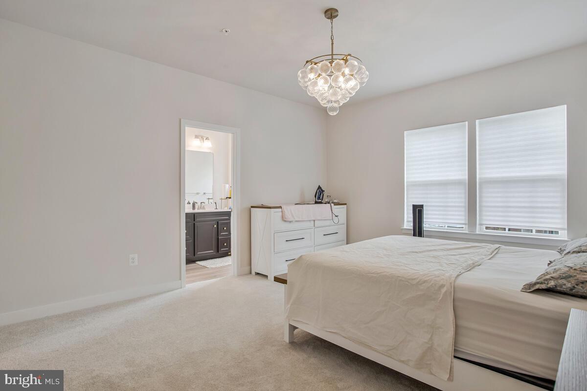 138 Summit Point Boulevard Property Photo 26