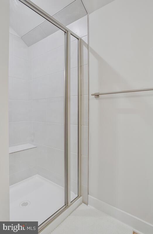 138 Summit Point Boulevard Property Photo 35