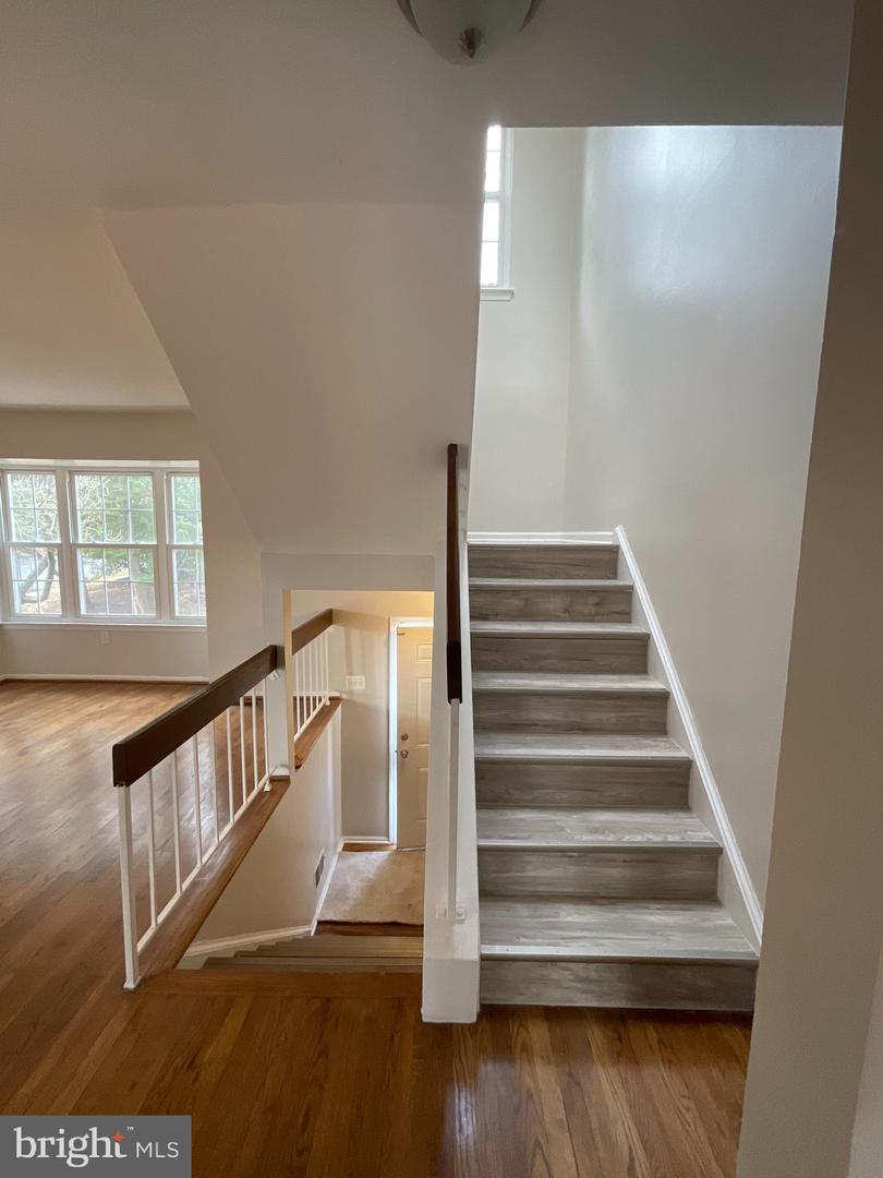 6901 Woodstream Ln Property Photo 11