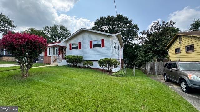 6905 Drylog St Property Photo 3