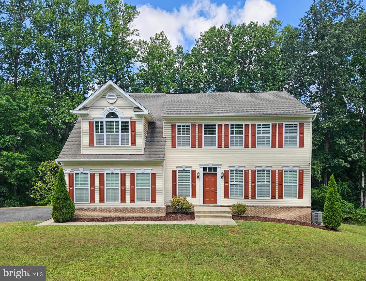8401 Hollow Tree Ln Property Photo 1