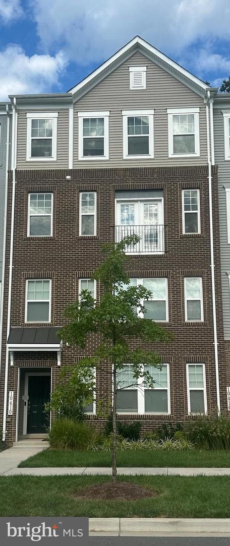 10410 JOHN GLENN ST Property Photo 1
