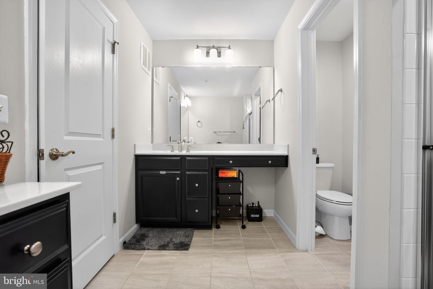 10410 John Glenn St Property Photo 15