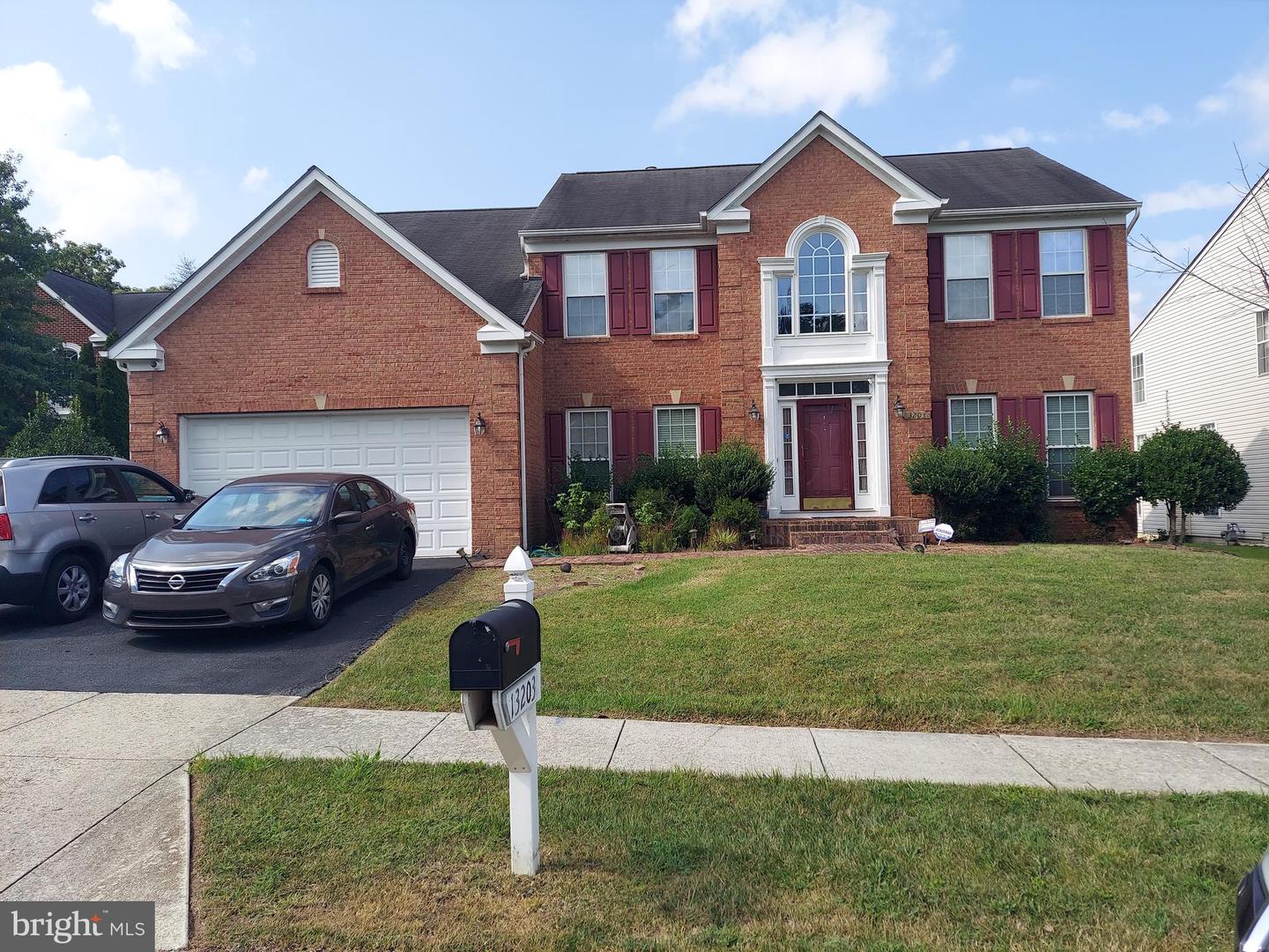 13203 Falling Water Ct Property Photo 1