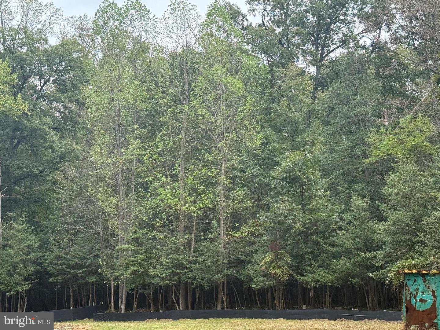 Old Indian Head Rd Property Photo 2
