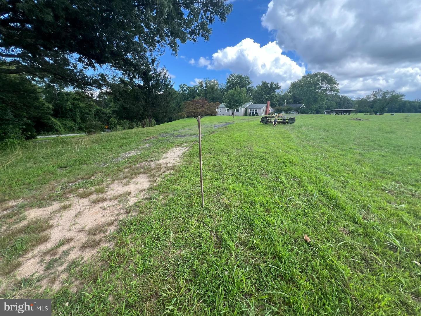 Magruders Ferry Rd Property Photo 15