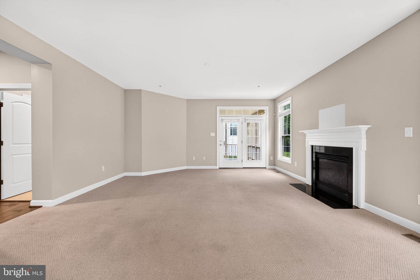 15503 Sir Edwards Dr Property Photo 40