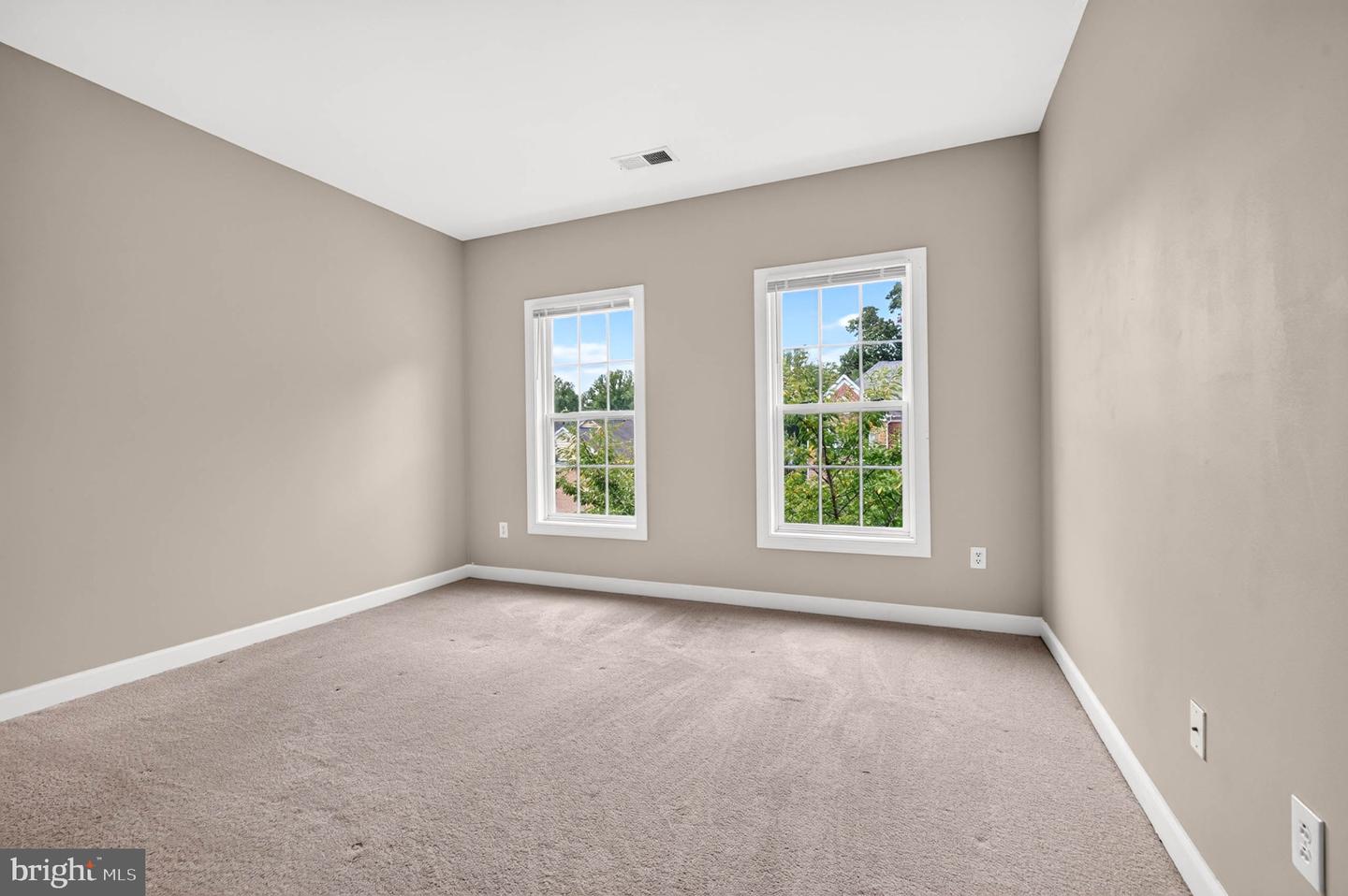15503 Sir Edwards Dr Property Photo 46