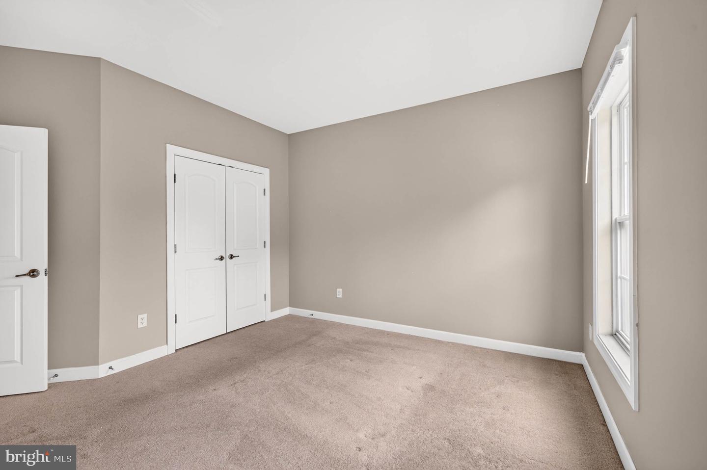 15503 Sir Edwards Dr Property Photo 47