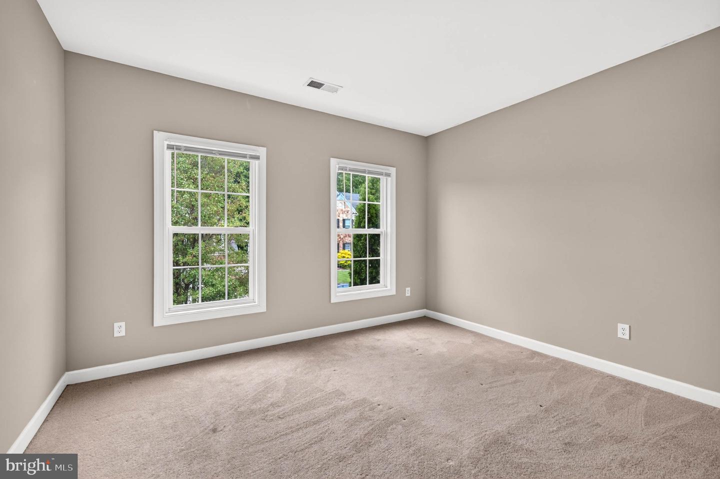 15503 Sir Edwards Dr Property Photo 56