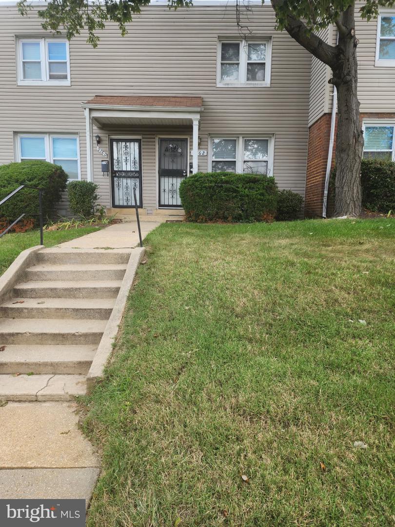 2762 Iverson Property Photo 1