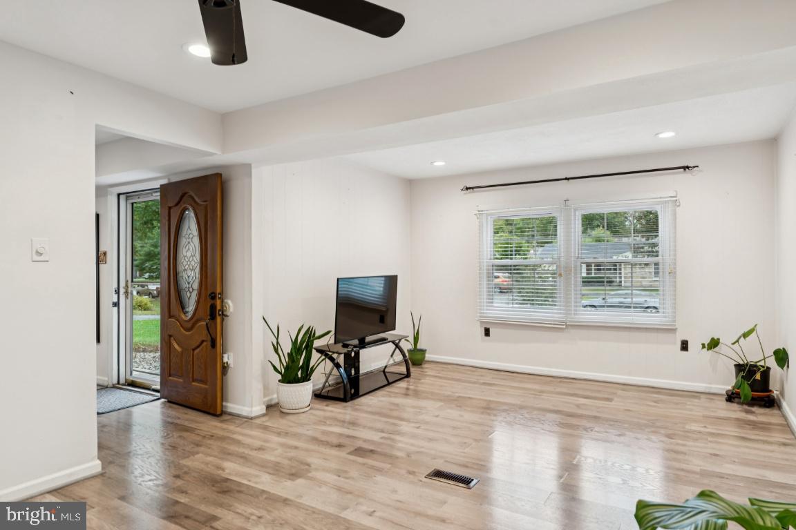 12021 Twin Cedar Ln Property Photo 11