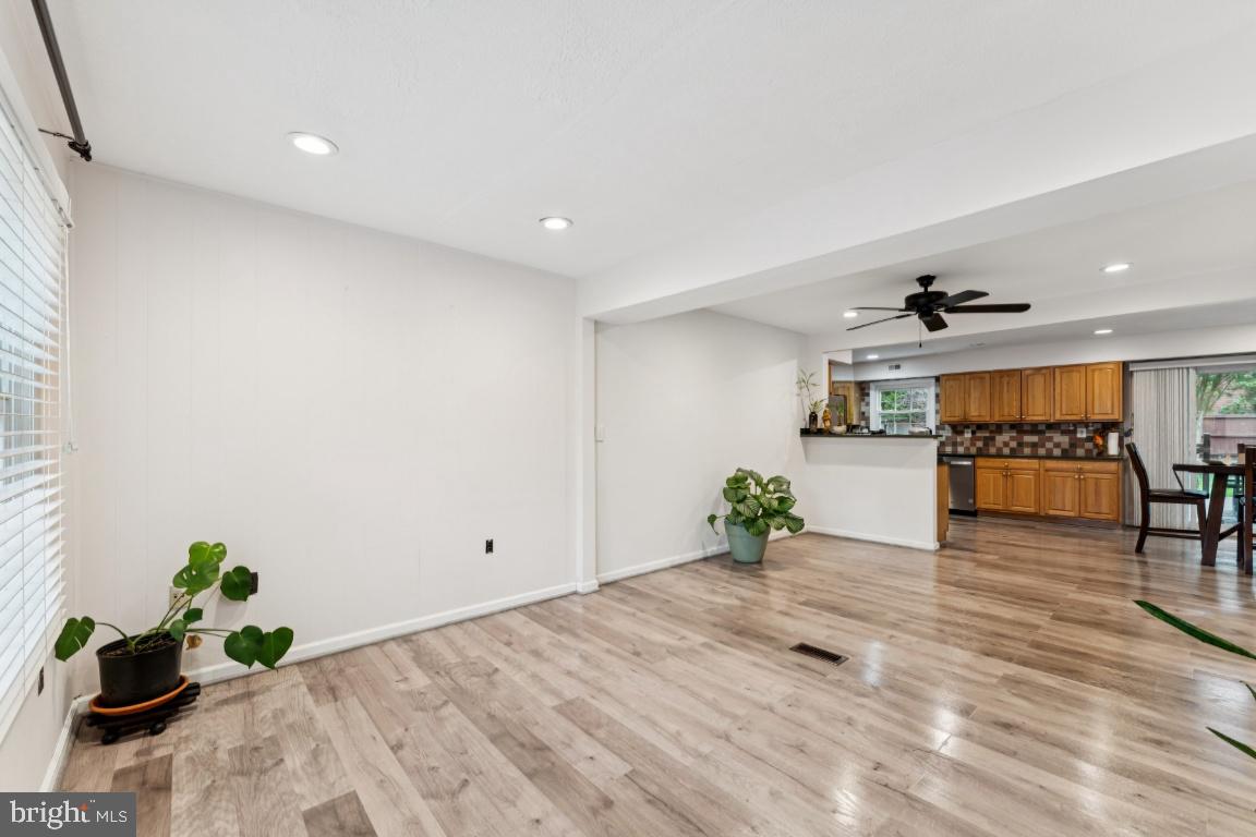 12021 Twin Cedar Ln Property Photo 12