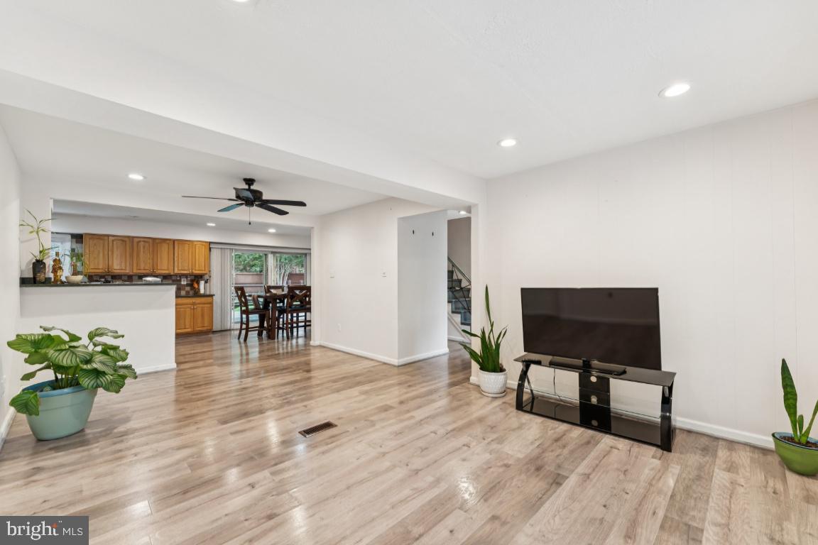 12021 Twin Cedar Ln Property Photo 13