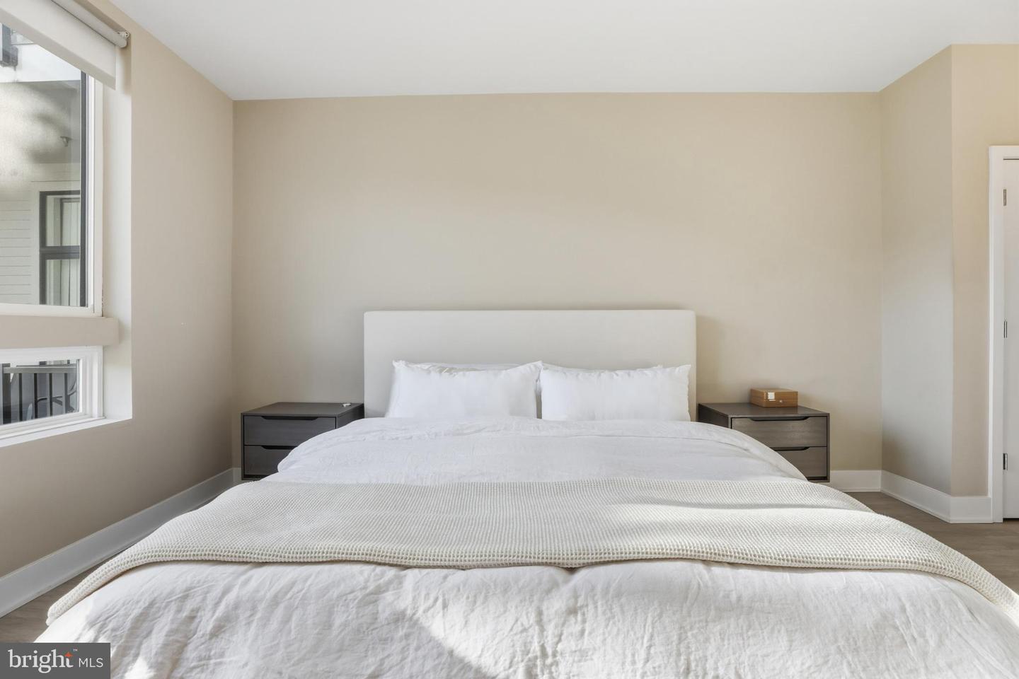 145 Riverhaven Dr #245 Property Photo 12