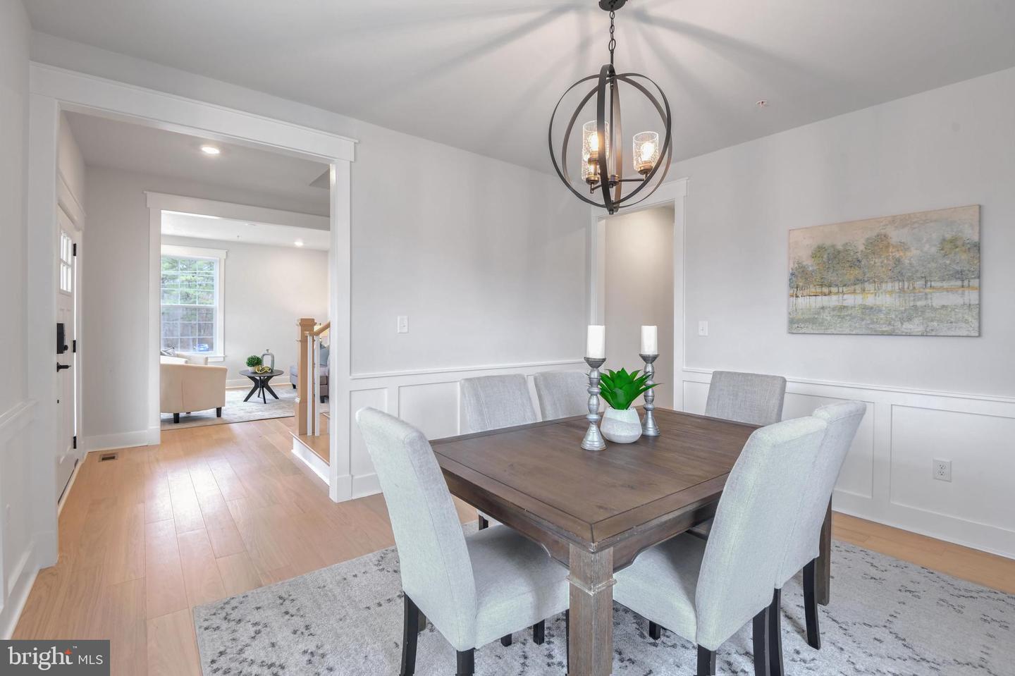 Eliana Court - Potomac Model Property Photo 17