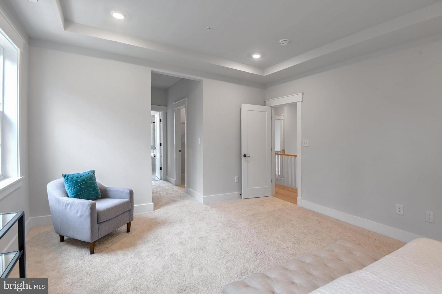 Eliana Court - Potomac Model Property Photo 23