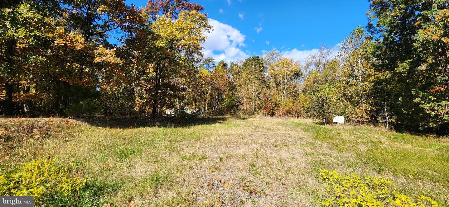 2602 John A Thompson Rd Property Photo 2