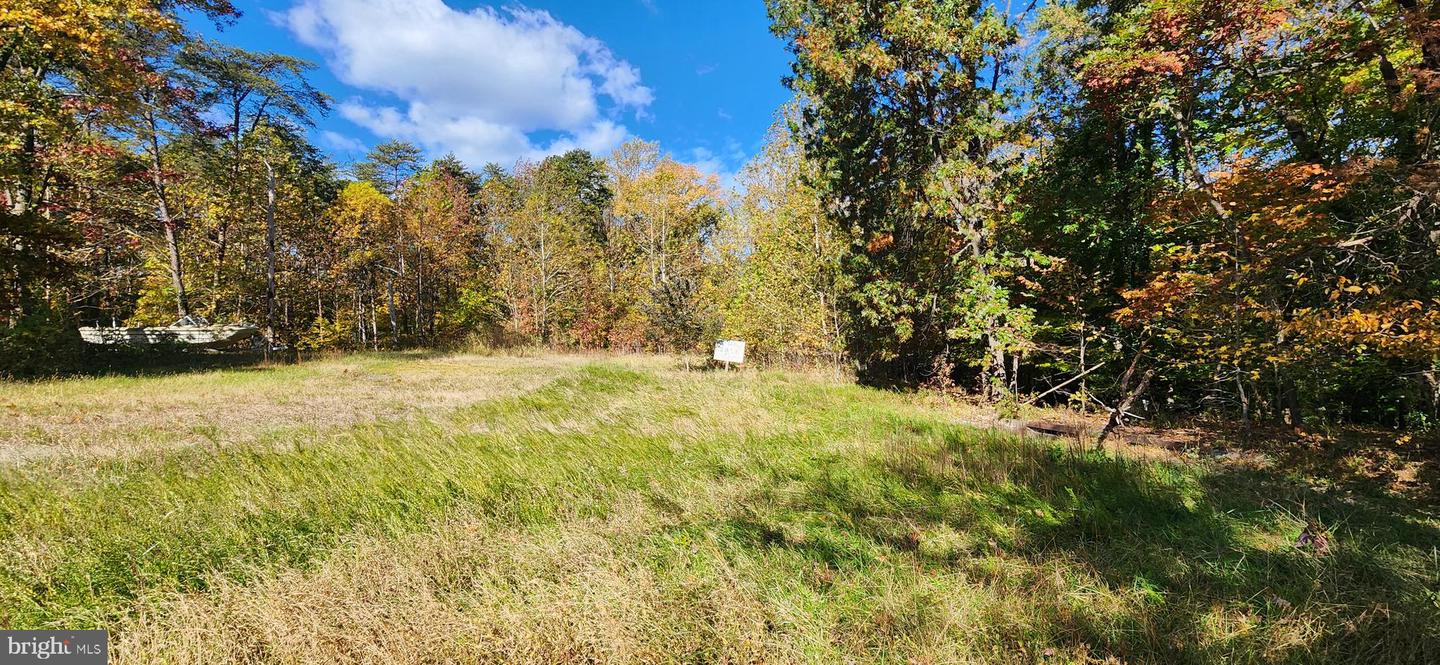 2602 John A Thompson Rd Property Photo 3