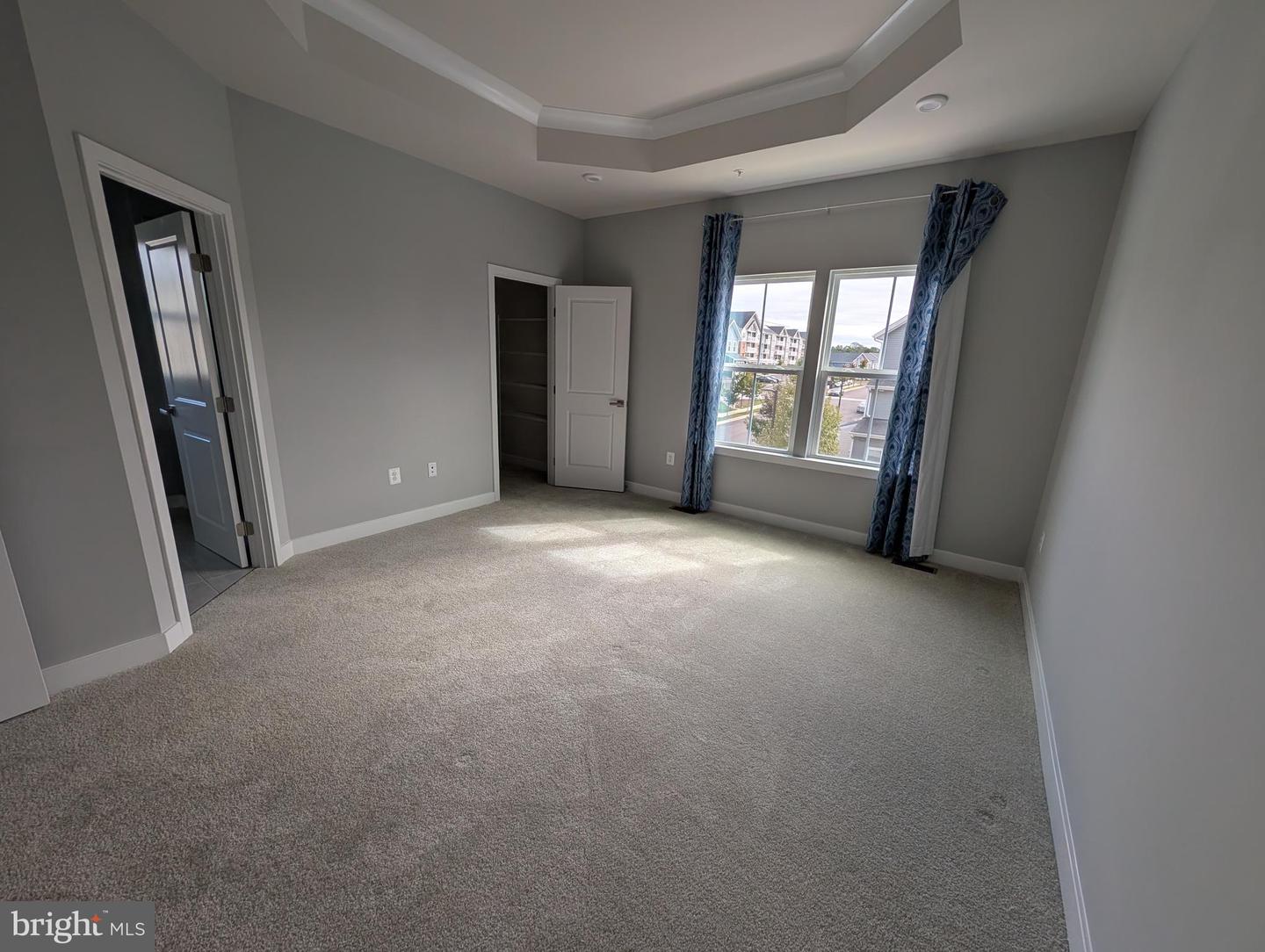 8445 Hamlin St Property Photo 11