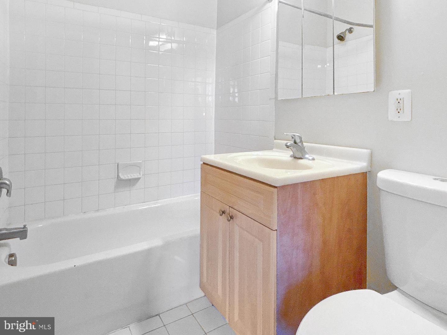 1005 Chillum Rd #317 Property Photo 11