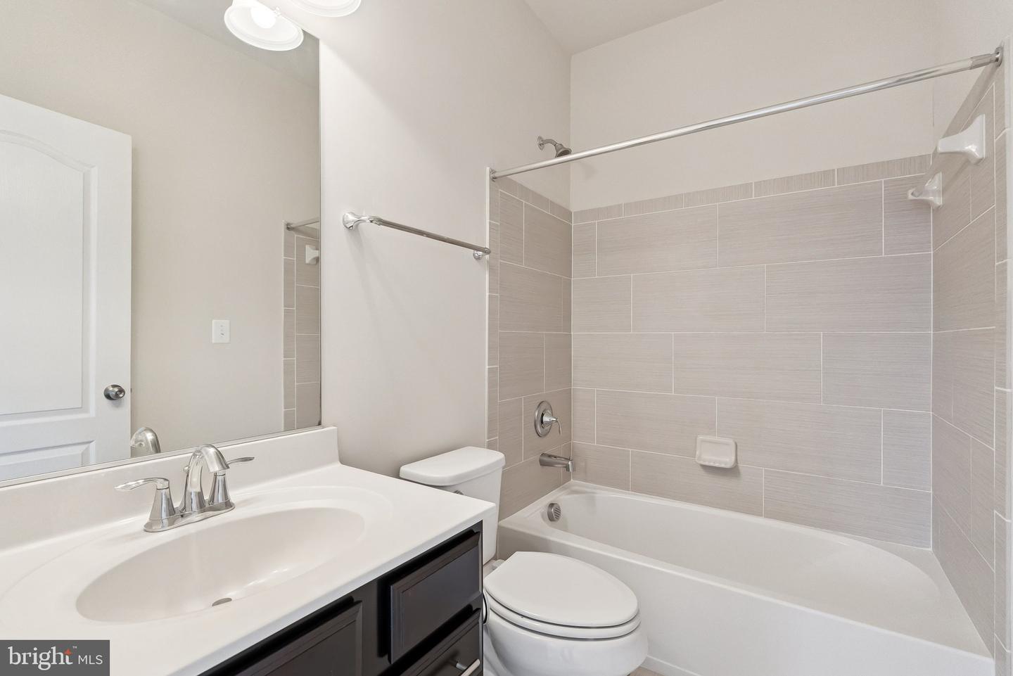 608 Fair Winds Way #262a Property Photo 25