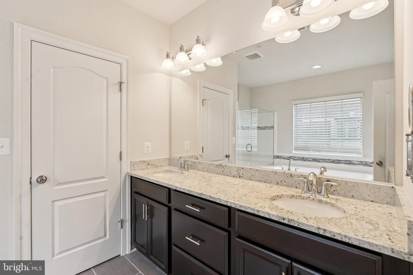 608 Fair Winds Way #262a Property Photo 30