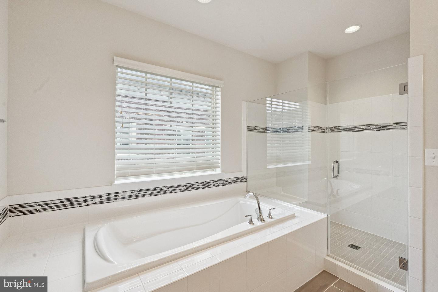 608 Fair Winds Way #262a Property Photo 31