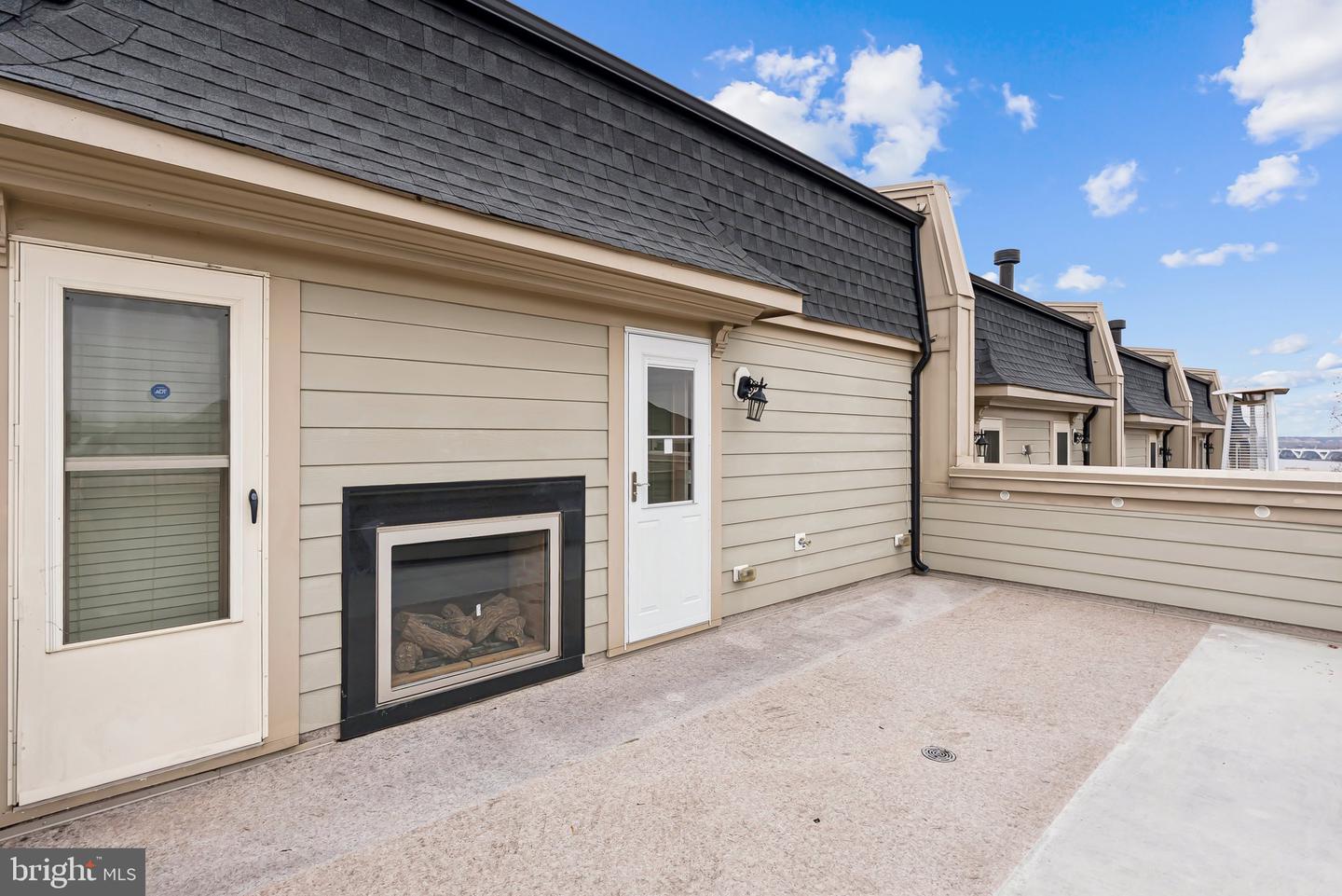 608 Fair Winds Way #262a Property Photo 34