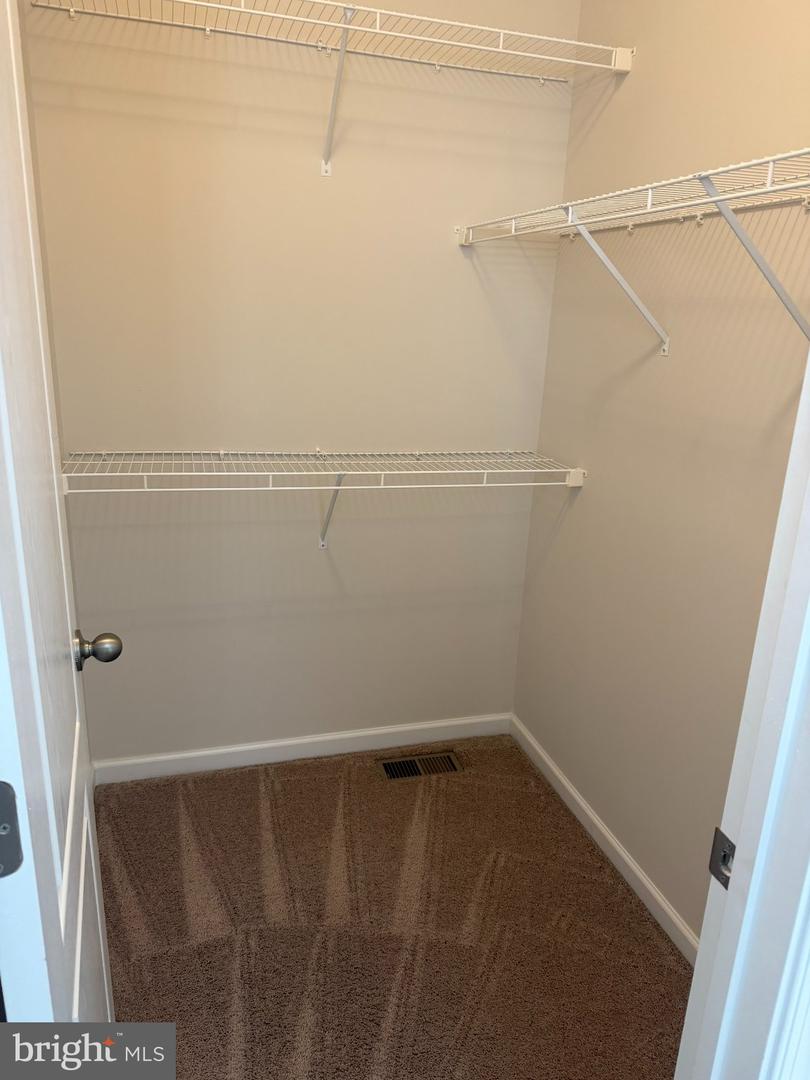 1012 Flester Ln Property Photo 23