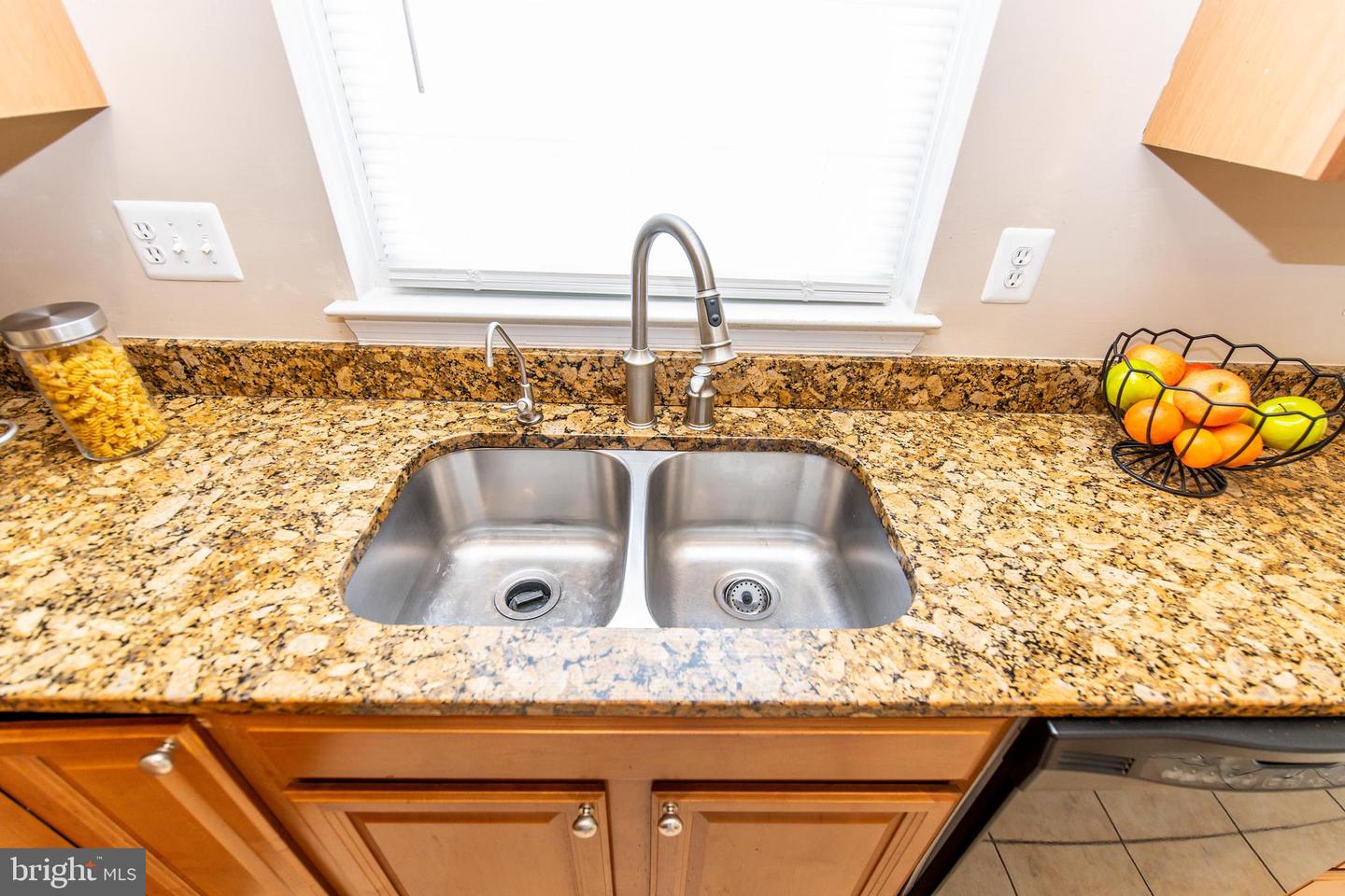 13400 Oaklands Manor Dr Property Photo 10