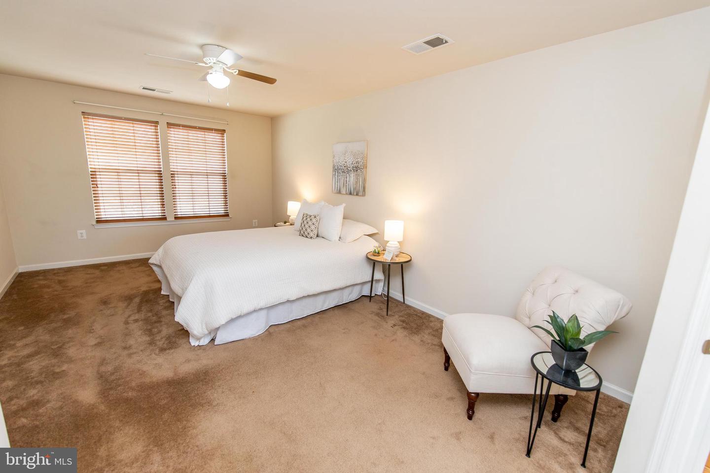 13400 Oaklands Manor Dr Property Photo 20