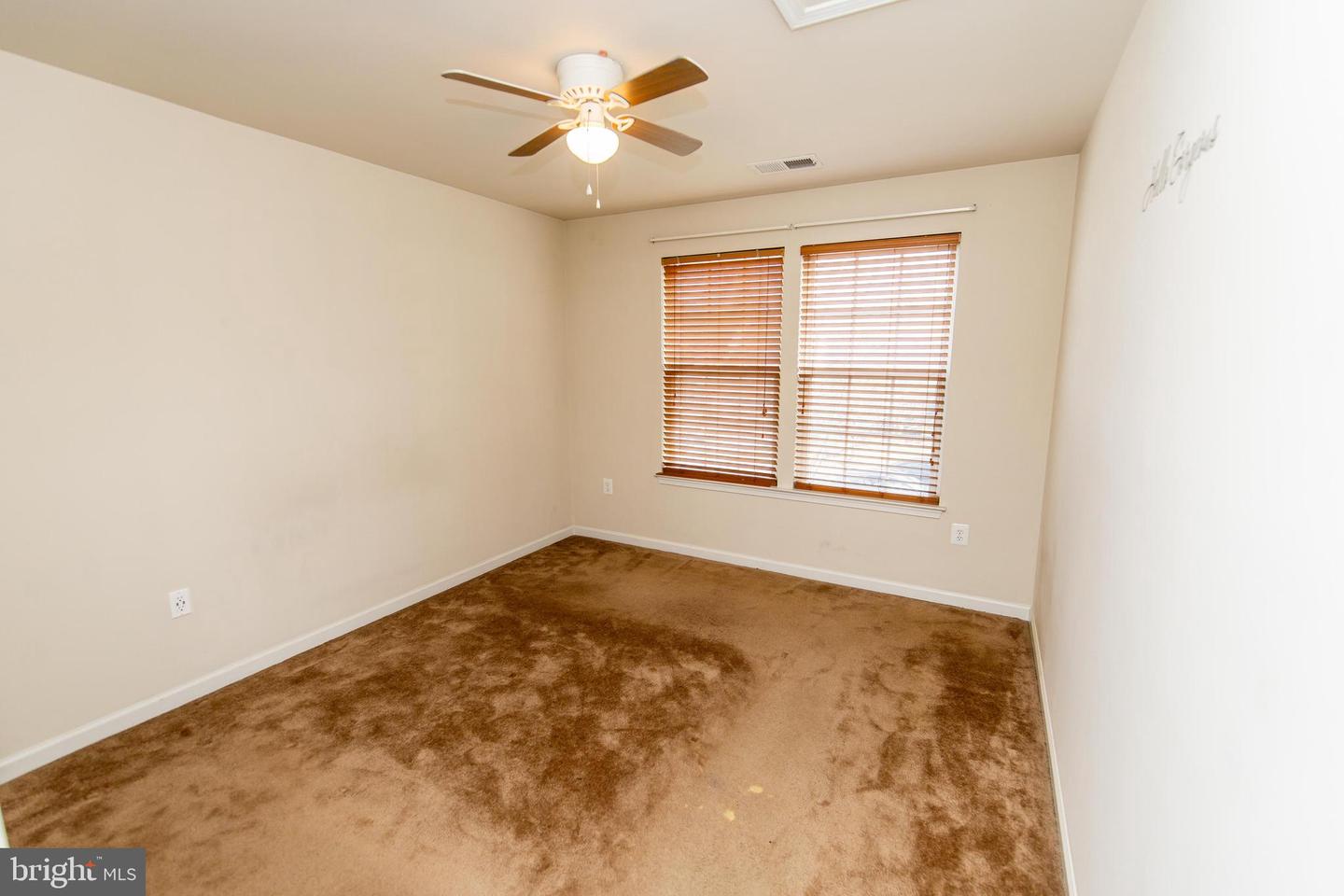 13400 Oaklands Manor Dr Property Photo 23