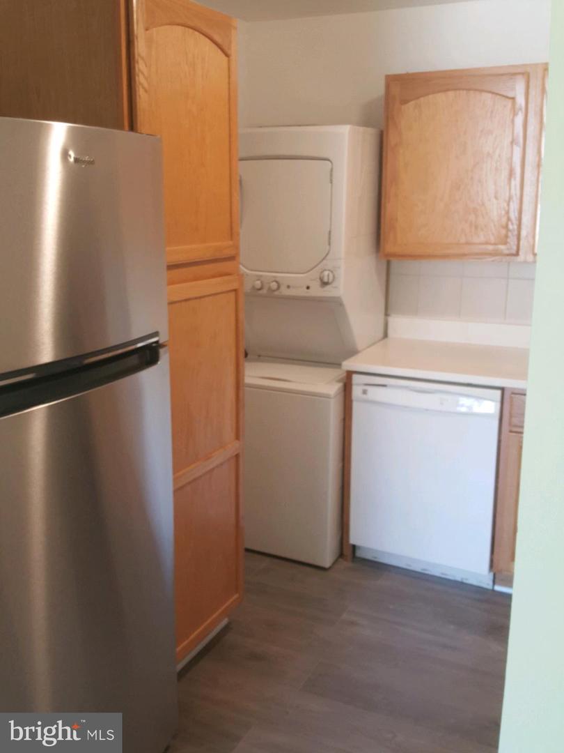 8685 Greenbelt Rd #102 Property Photo 6