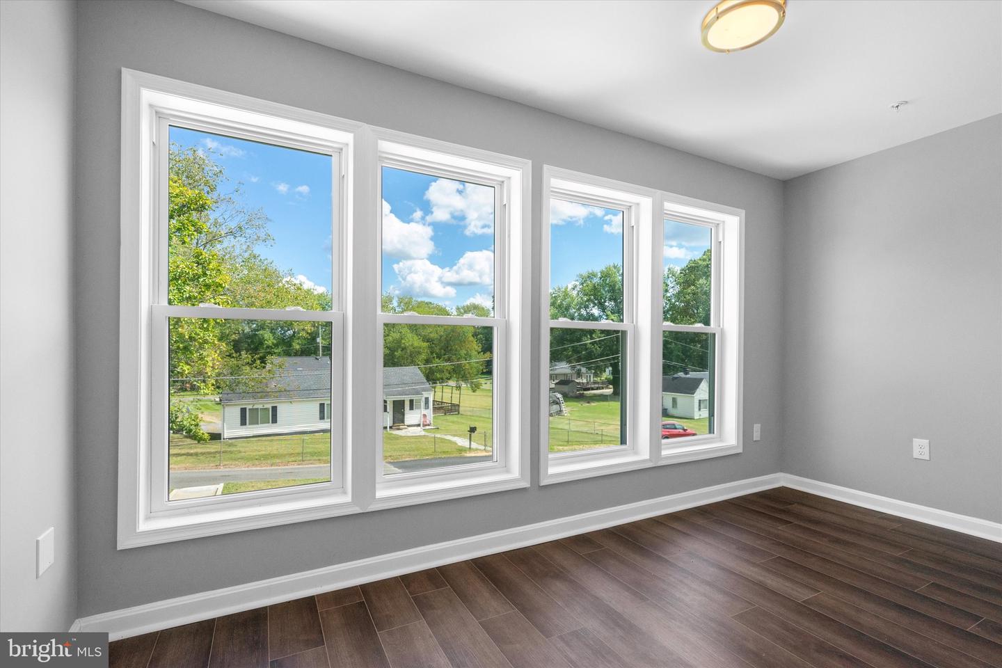 5209 Mount Airy Ln Property Photo 11
