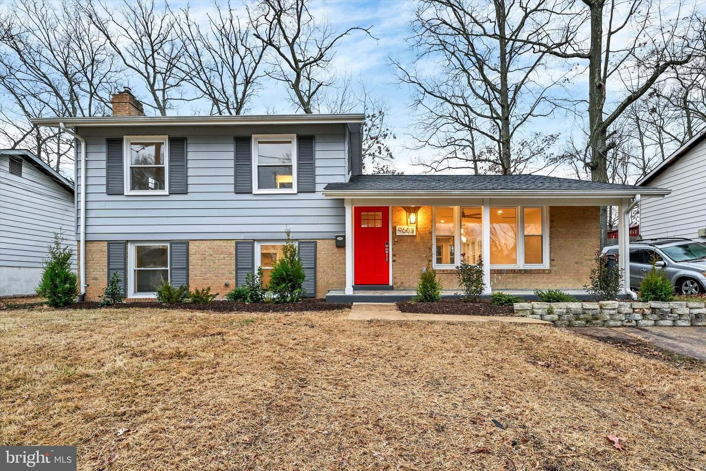 9603 BEACHWOOD AVE Property Photo 1