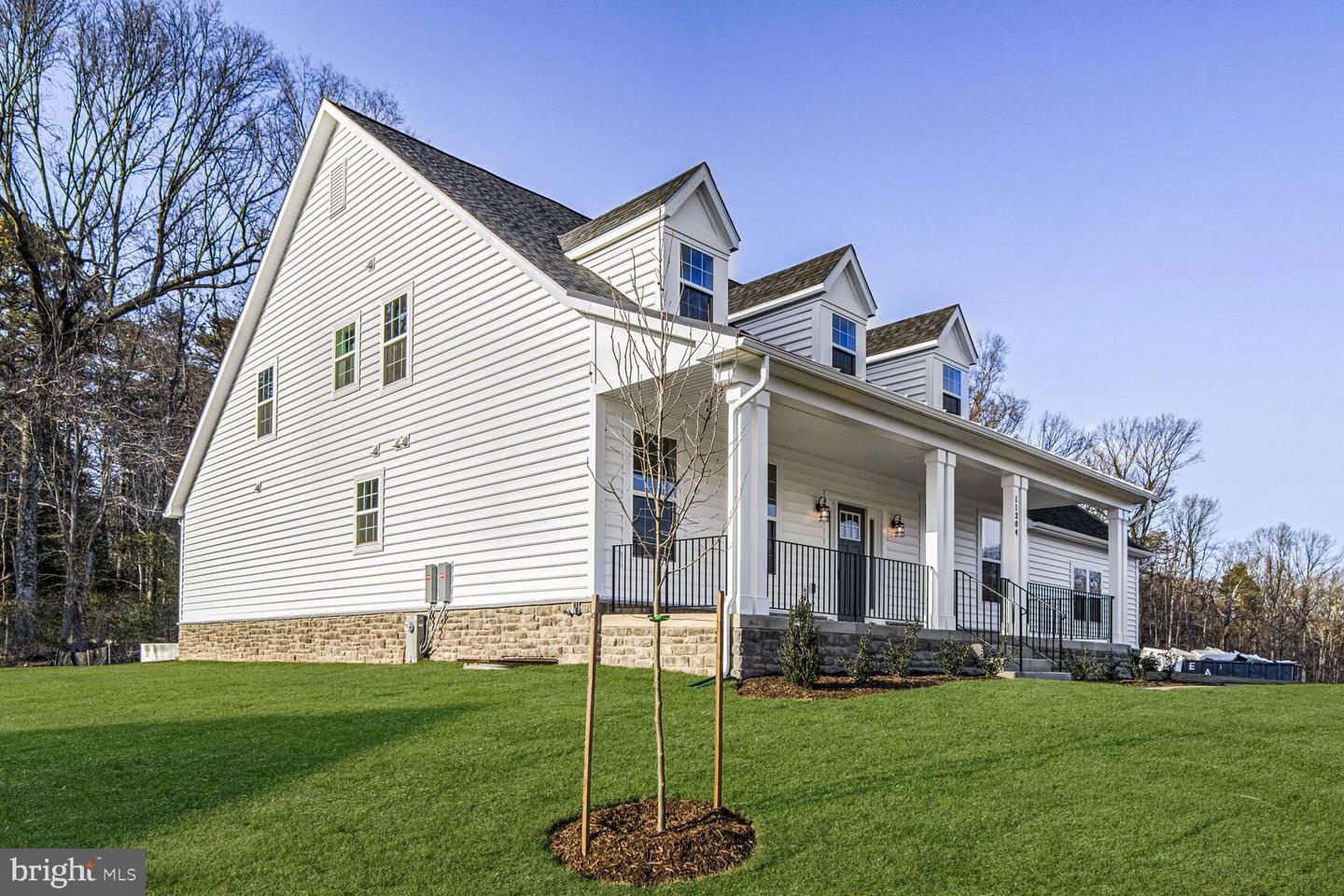Eliana Court - Chesapeake Model Property Photo 2