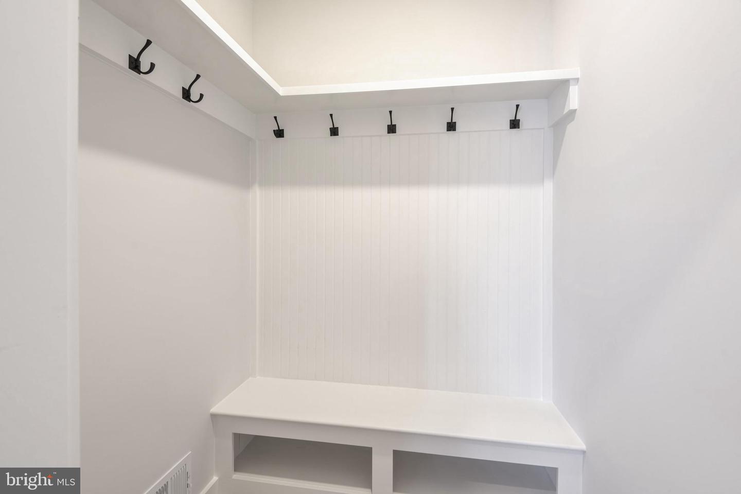 Eliana Court - Chesapeake Model Property Photo 16
