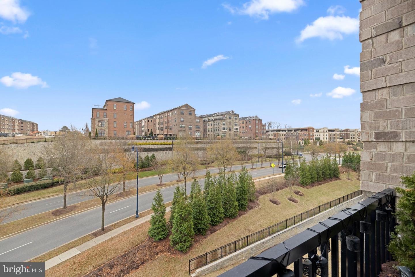 102 Saint Ives Pl #404 Property Photo 22