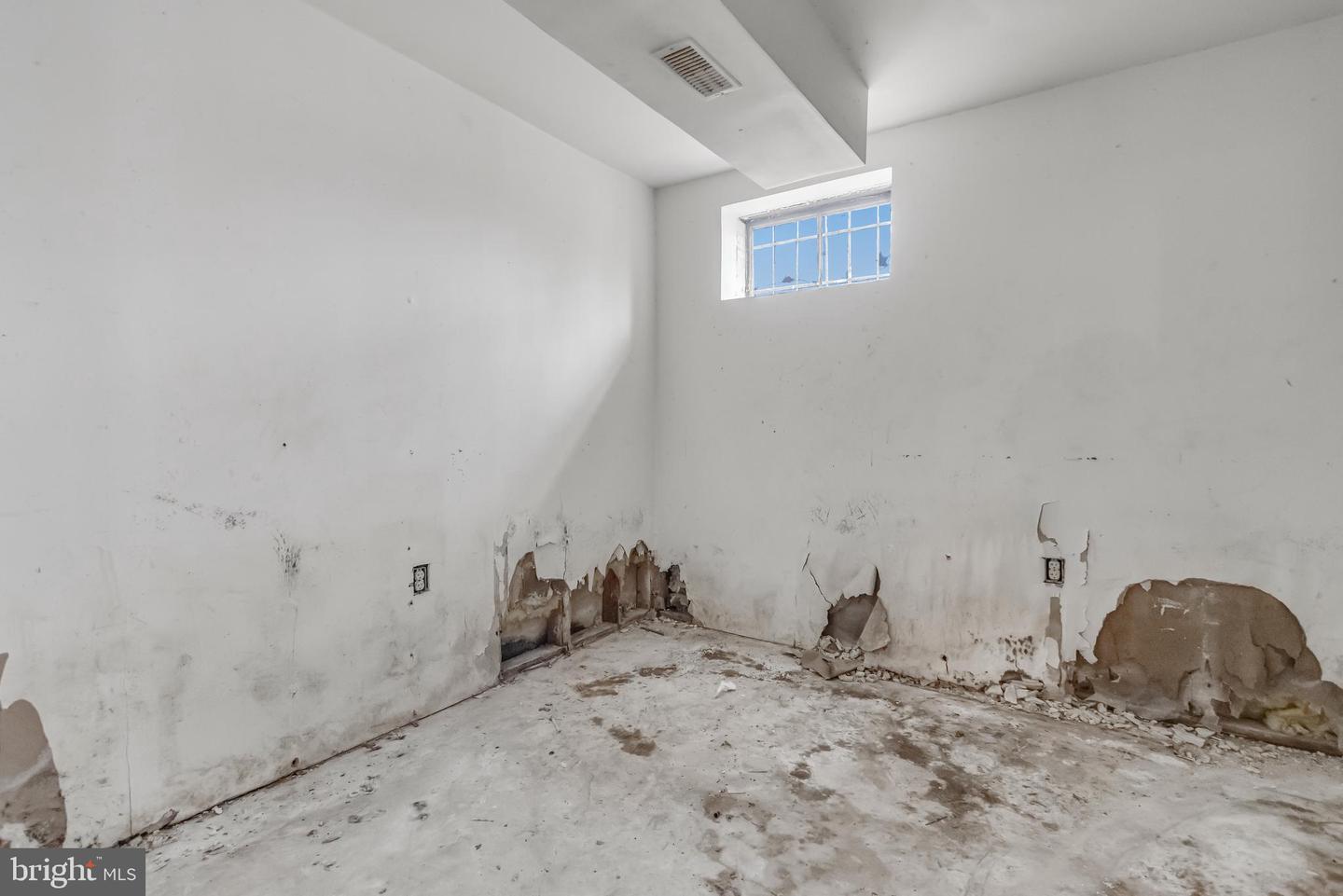 11007 Trafton Dr Property Photo 25