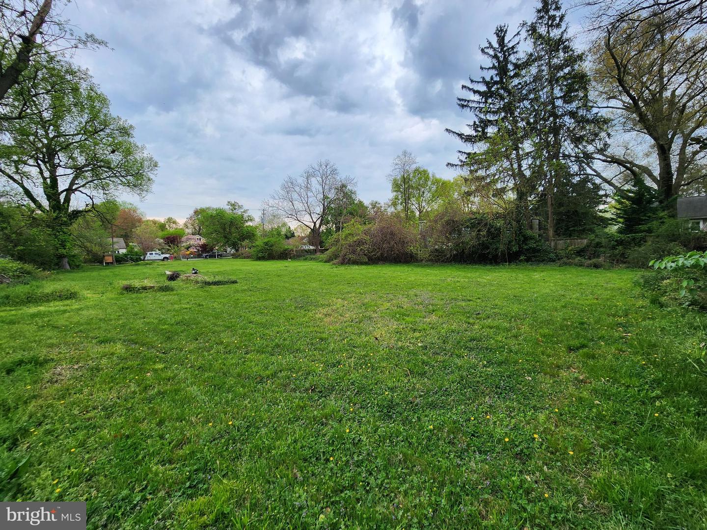6422 Taylor Rd Property Photo 3