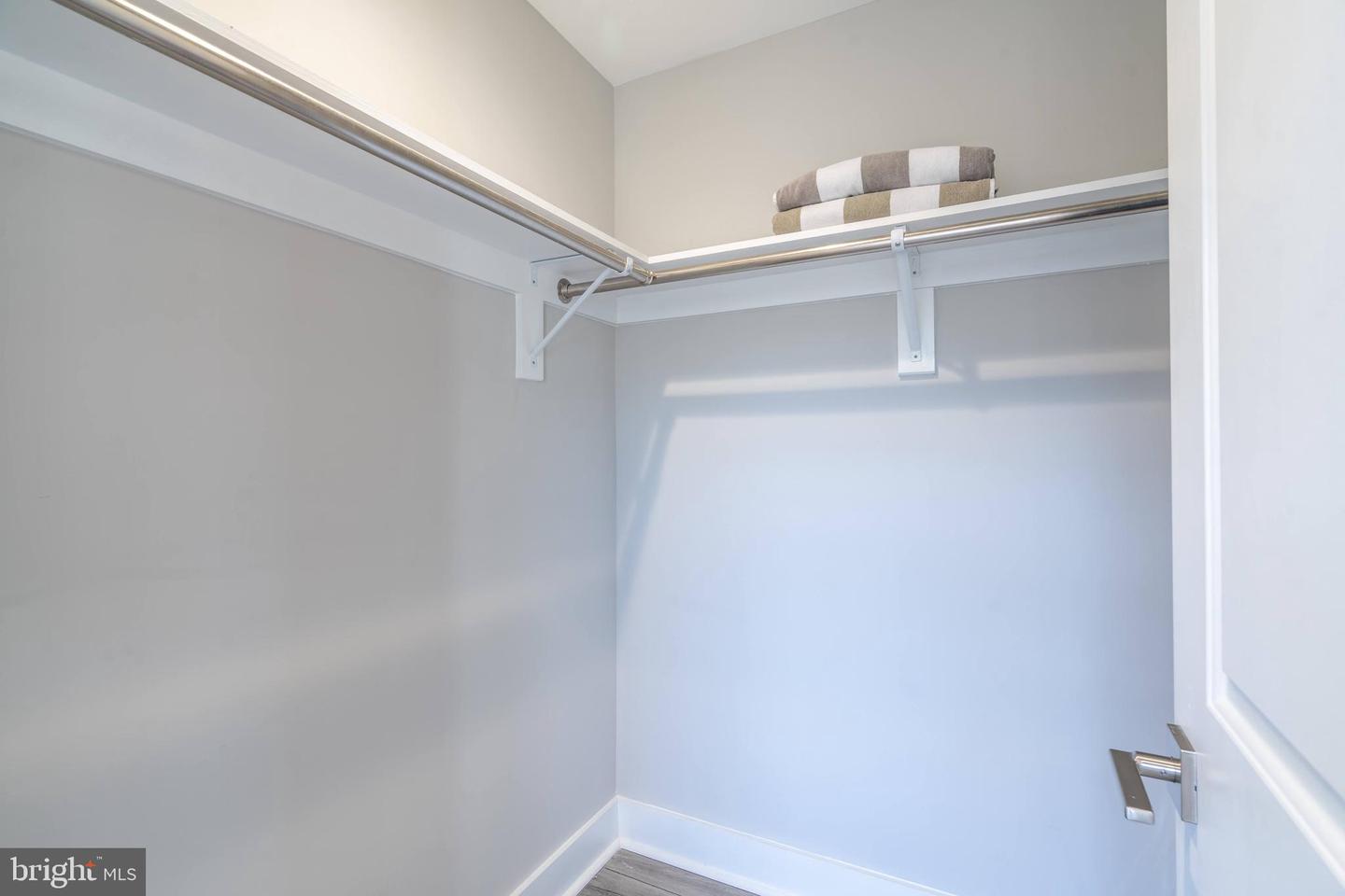4704 Birchtree Ln Property Photo 15