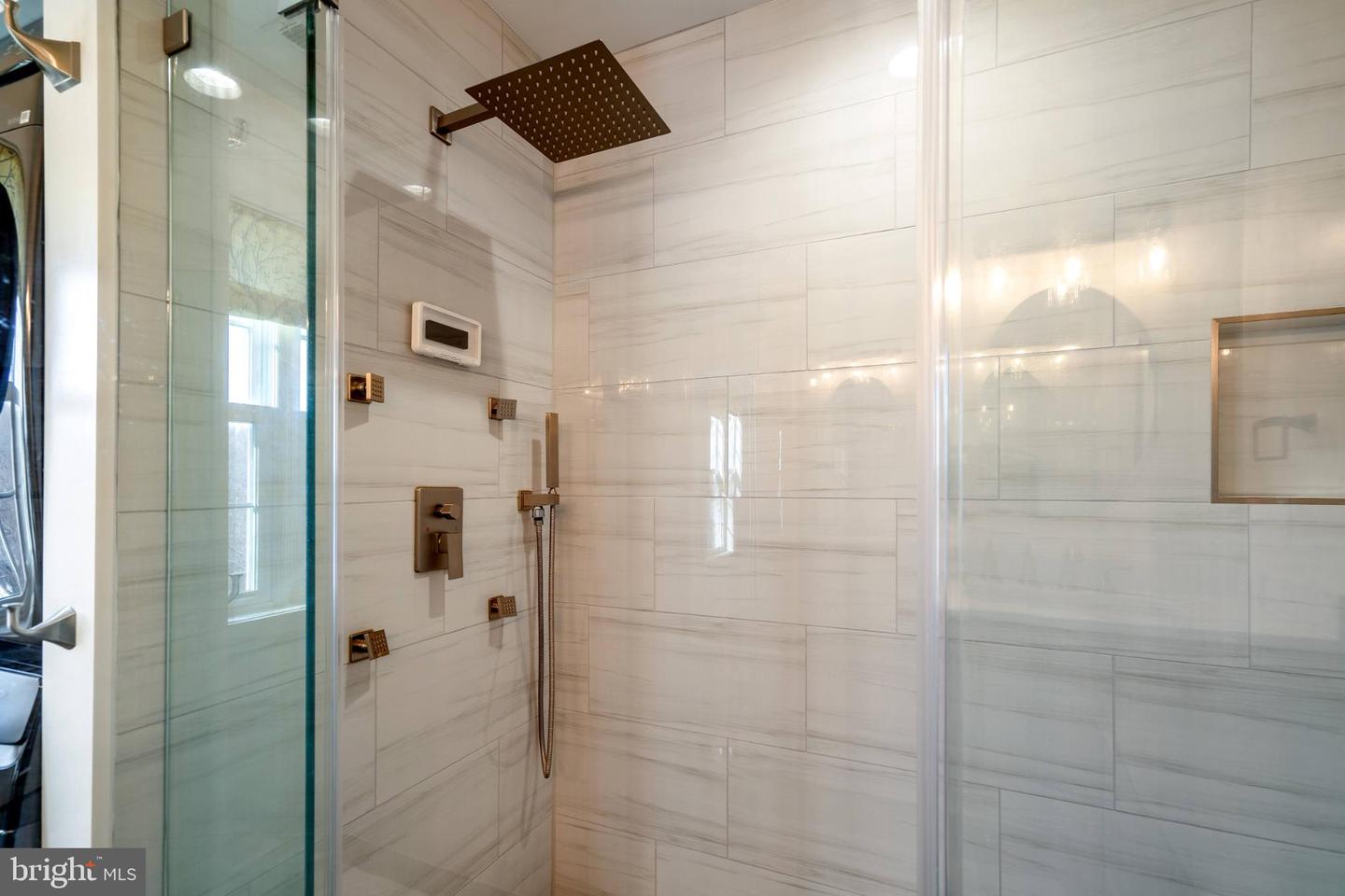 4704 Birchtree Ln Property Photo 17